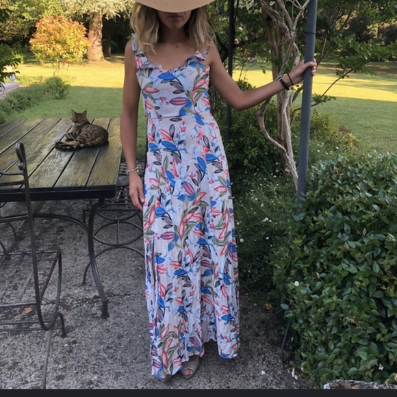 Deby Debo Floral Greta Maxi Dress - Picture 4 of 5